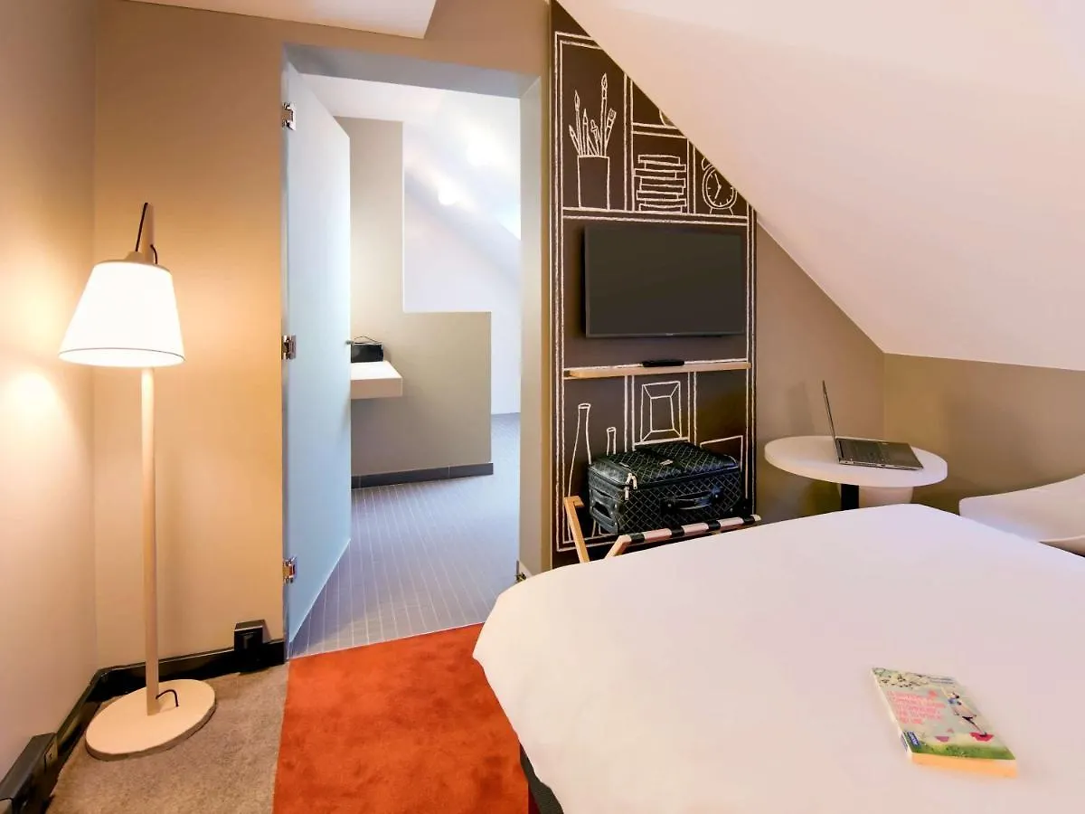 Hotel Ibis Brest Kergaradec 3*,
